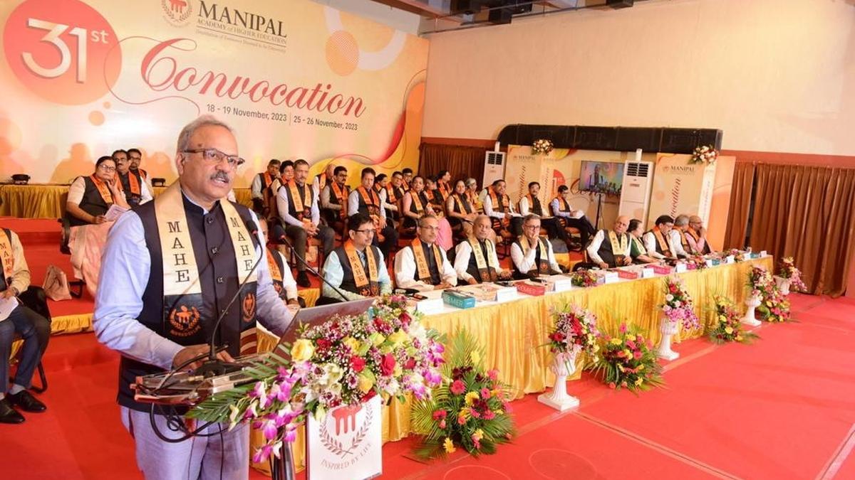 Strong scientic base India built over the years helped in overcoming COVID-19, says Drugs Controller General of India