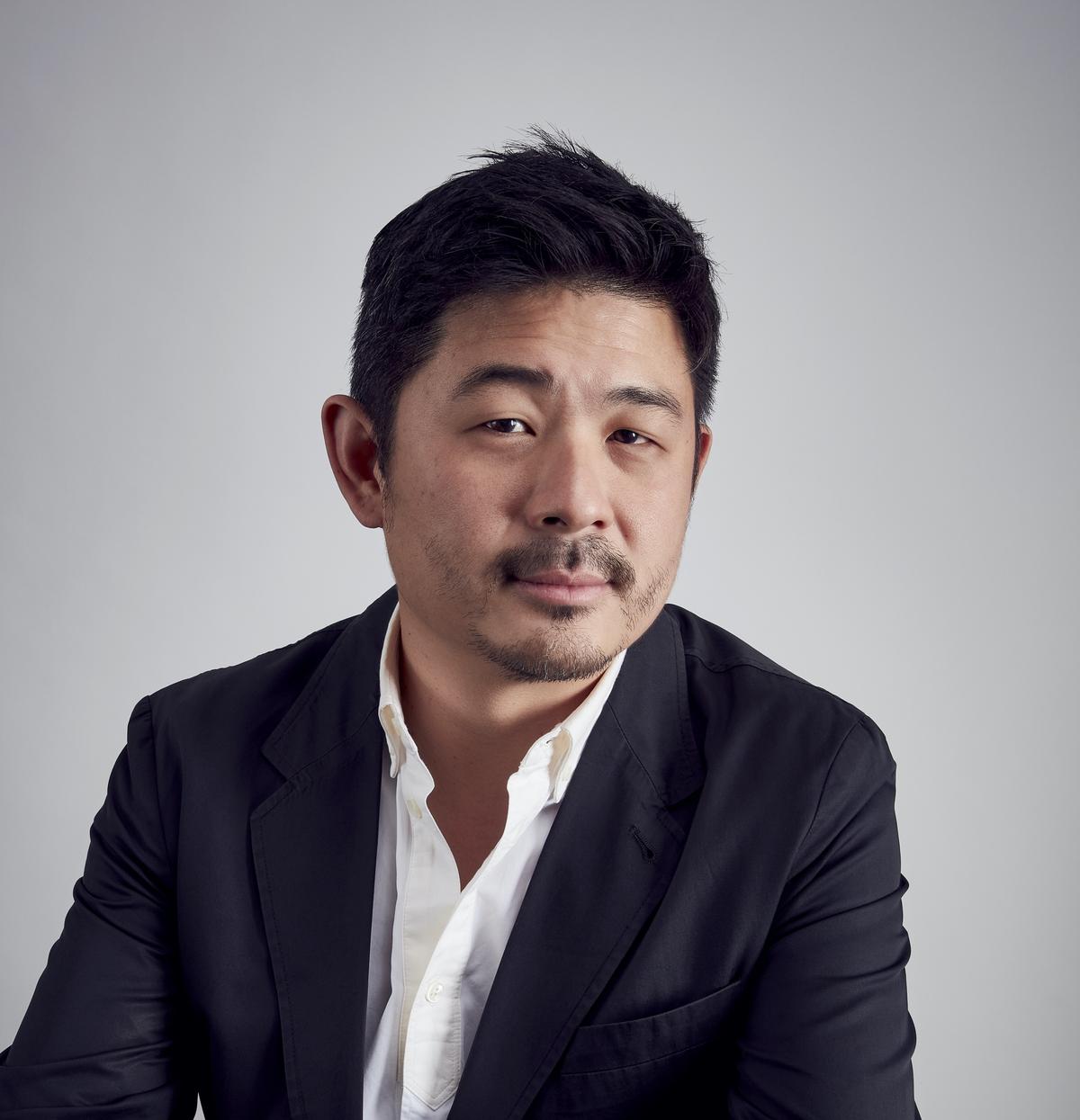 Potret Aric Chen, direktur, Zaha Hadid Foundation, London, dan salah satu kurator 'IM Pei: Life Is Architecture'.