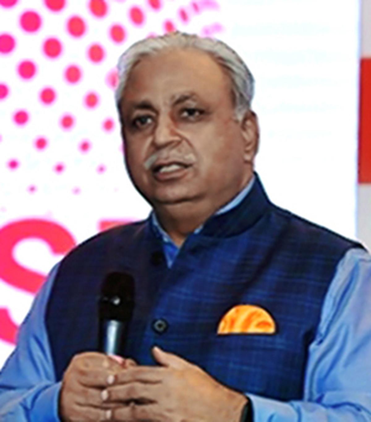 Tech Mahindra Q2 profit after tax dips 4%