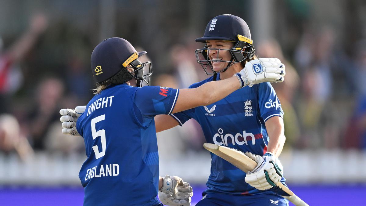 England’s Heather Knight completes 6,000 international runs