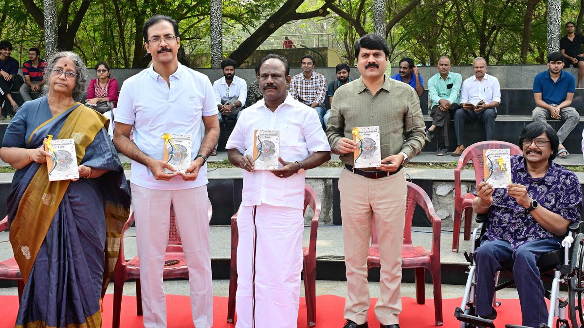 Writer Imayam’s new book Dhandakaaranyathil Seethai released in Chennai