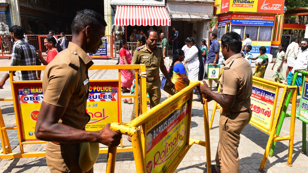 Youth, who robbed mobile phone, beaten to death near Madurai