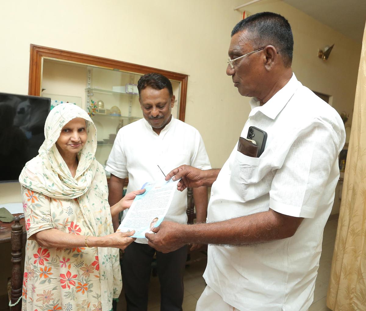 UDF candidate T.K. Ashraf campaigning in the division, appealing to voters ahead of the local body elections.