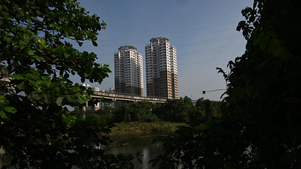 November 9 tentatively set for demolition of Chander Kunj Twin Army Towers in Kochi