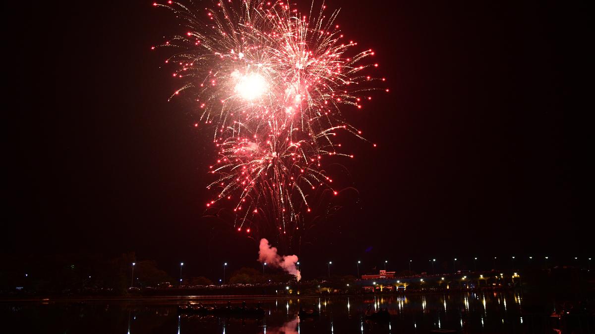 Over 1,500 police personnel keep New Year revelry in check in Coimbatore city