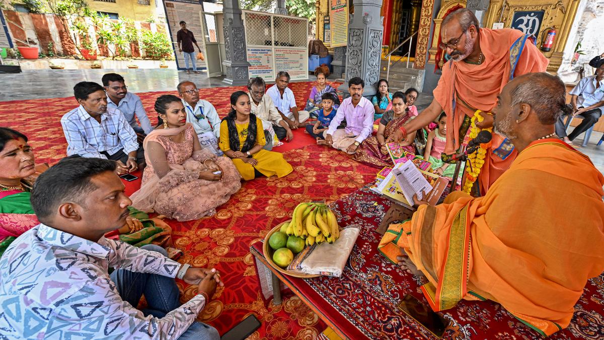 Special pujas, panchanga sravanam mark Ugadi celebrations at temples in Viskahapatnam