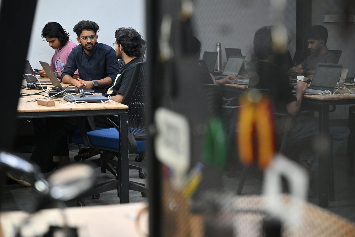 Tinker Hub encourages self-learning and peer-mentoring. 
