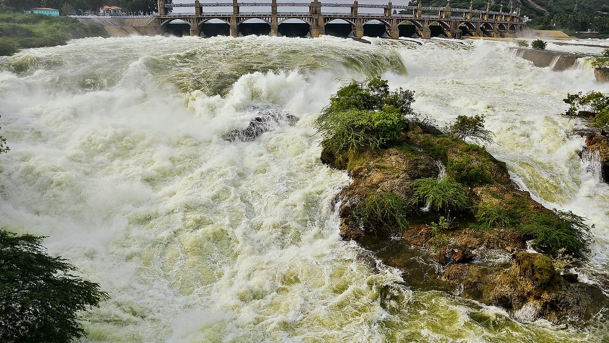 Mettur dam reaches full reservoir level for the third time this year