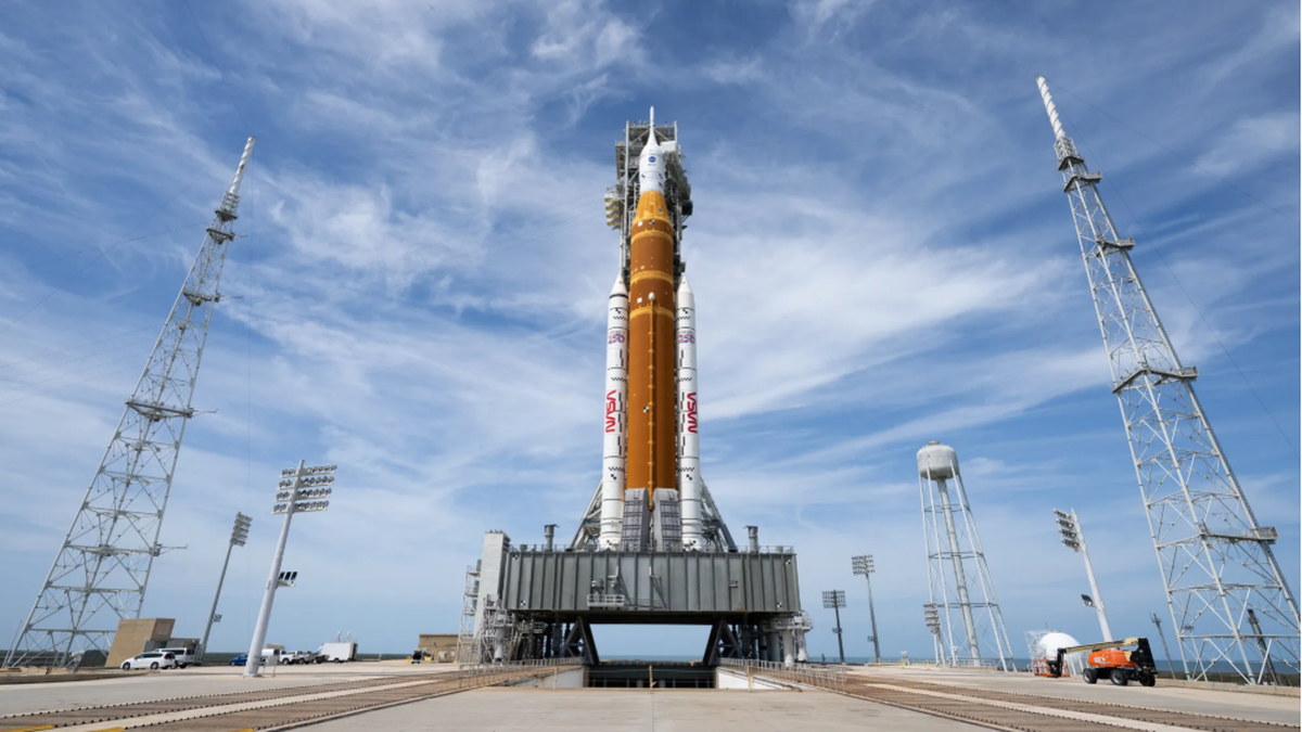 NASA Artemis II Launch LIVE: Teams maintain liquid oxygen levels in Space Launch System rocket core stage through replenish mode