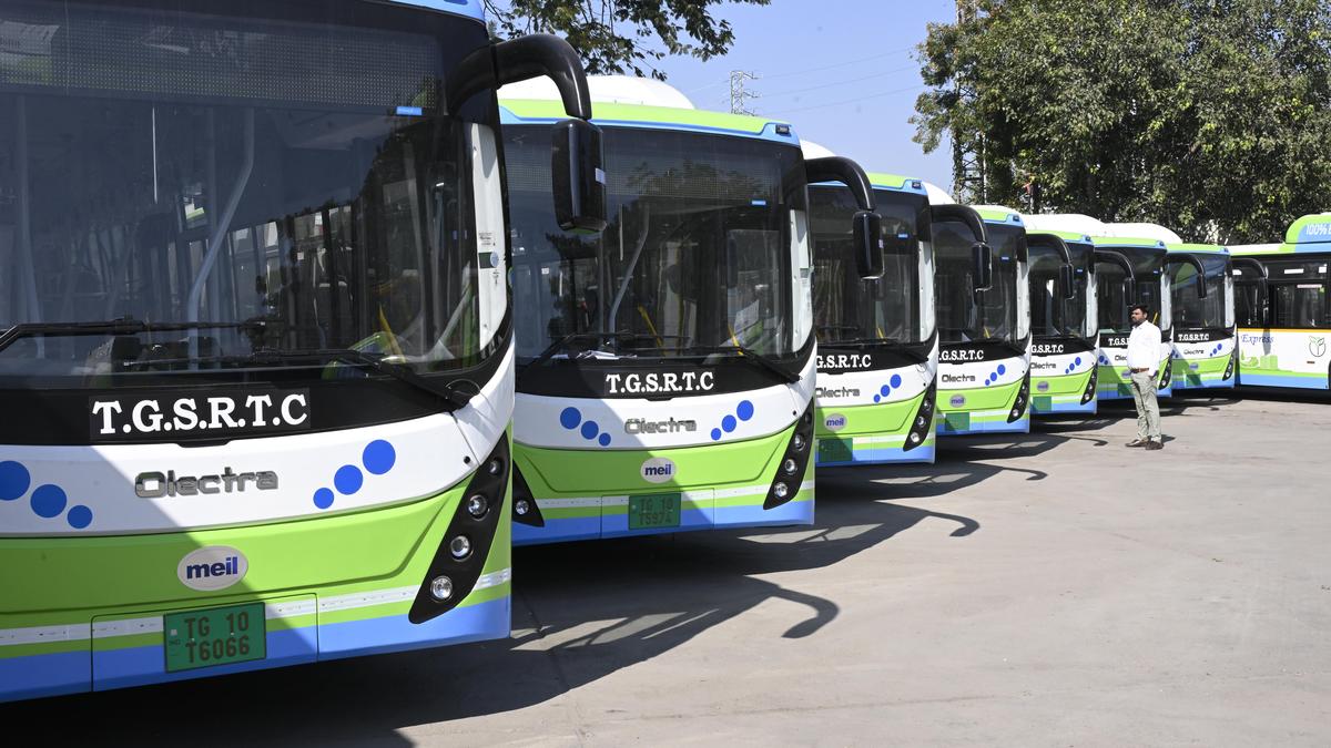 Electric RTC buses will reduce daily CO2 emissions of 1,200 tons: TGSRTC MD Nagi Reddy