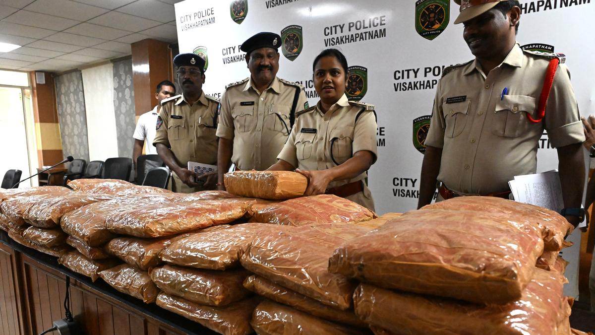 102 kg ganja packets worth ₹13 lakh seized at Duvvada in Visakhapatnam, a woman from Tamil Nadu held