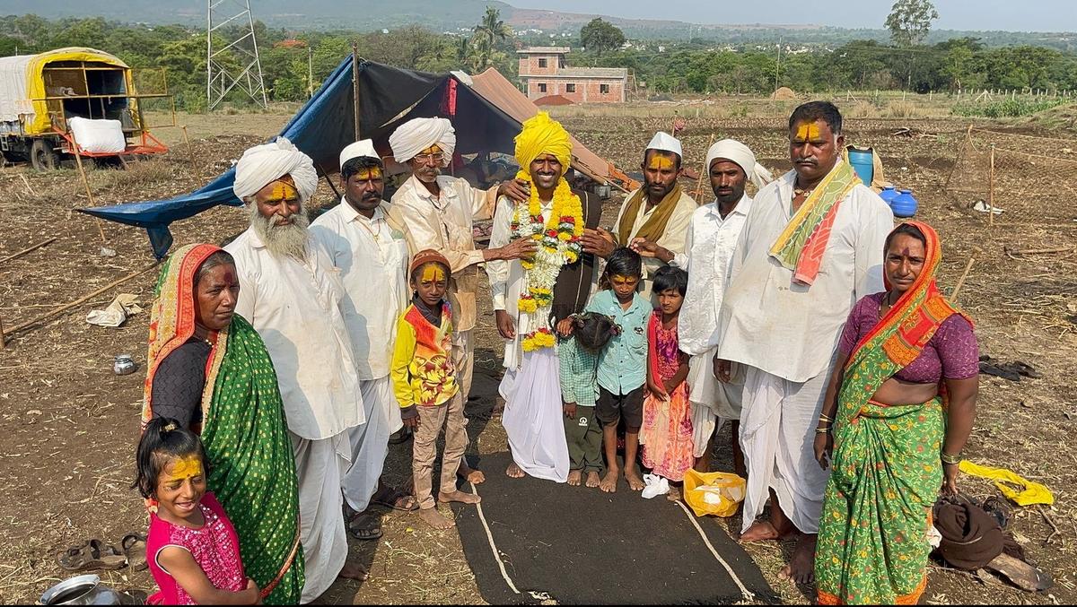 Beerappa is visiting his relatives in the Beragavi area.