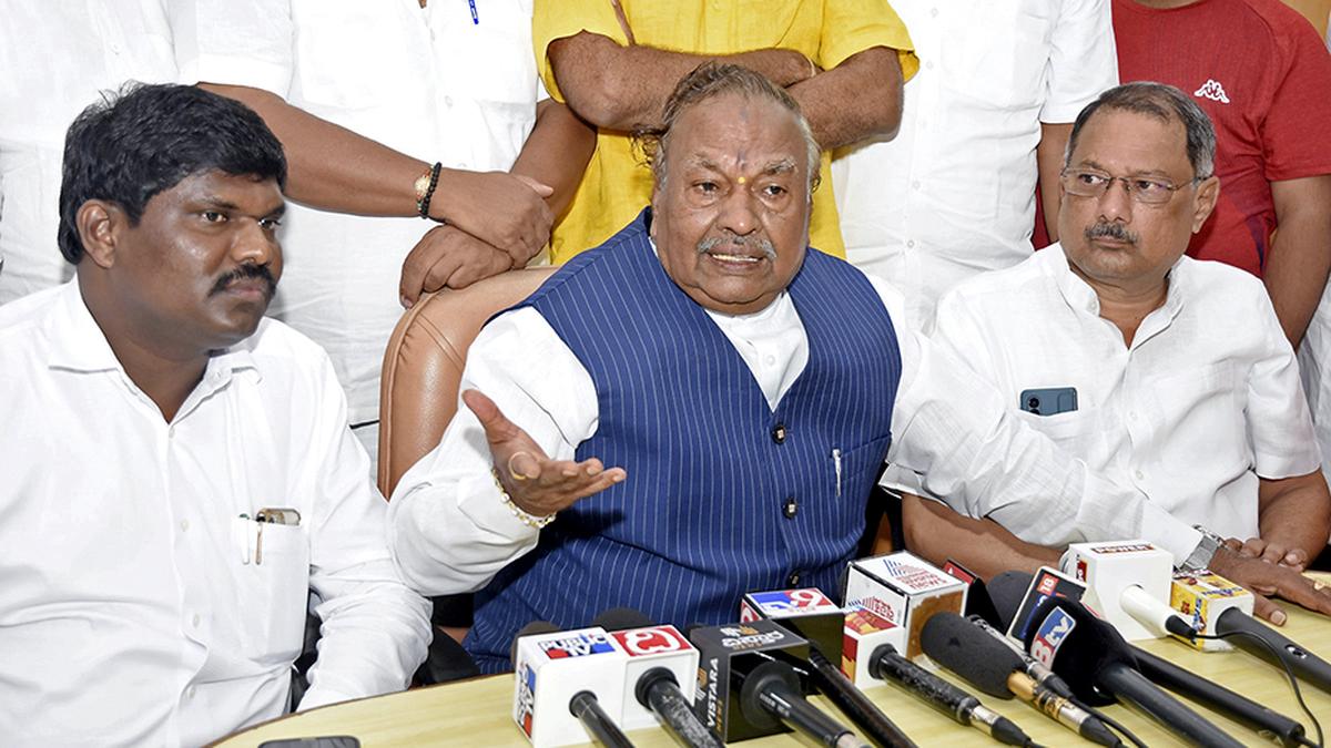 Ex-Minister K.S. Eshwarappa clarifies Muslim vote remark in line with sab ka saath, sab ka vikas slogan of Prime Minister Narendra Modi