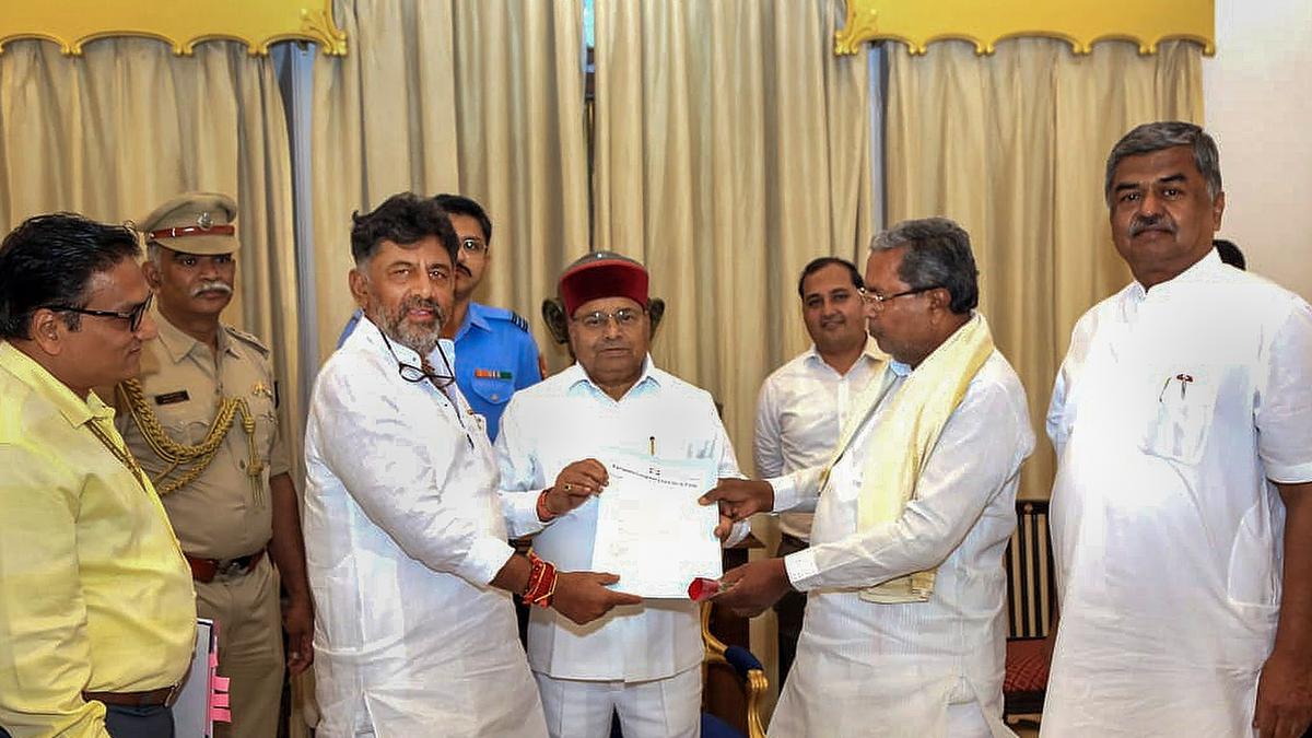 Congress ends uncertainty, picks Siddaramaiah as Karnataka Chief Minister