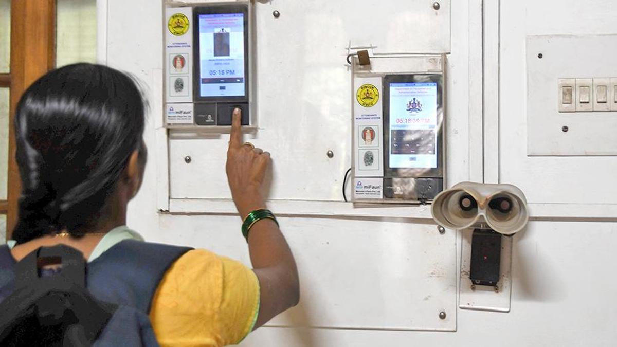Karnataka Attendance Management System implemented for Education Department staff; demand rises to include teachers too