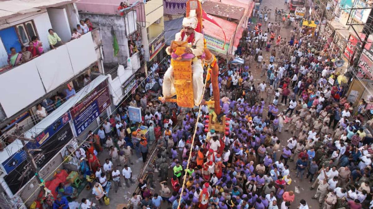 Sirimanotsavam, Vizianagaram Utsav: Around 2,000 police personnel will be deployed to monitor security, traffic arrangements