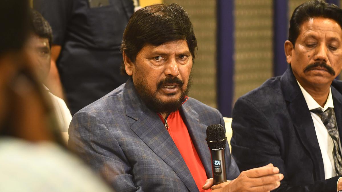 Villages seeking merger with other States not creditable for Maharashtra; Shinde government should ensure their retention: Ramdas Athawale