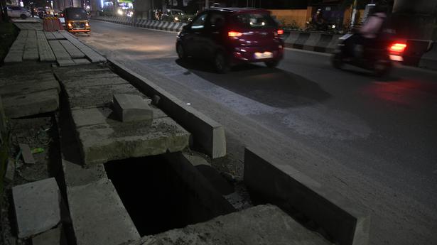 Footpaths, road beneath Pettah-S.N. Junction metro corridor cry for attention