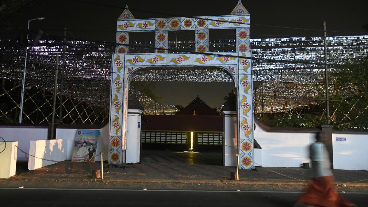 High Court denies permission for fireworks display at Maradu temple