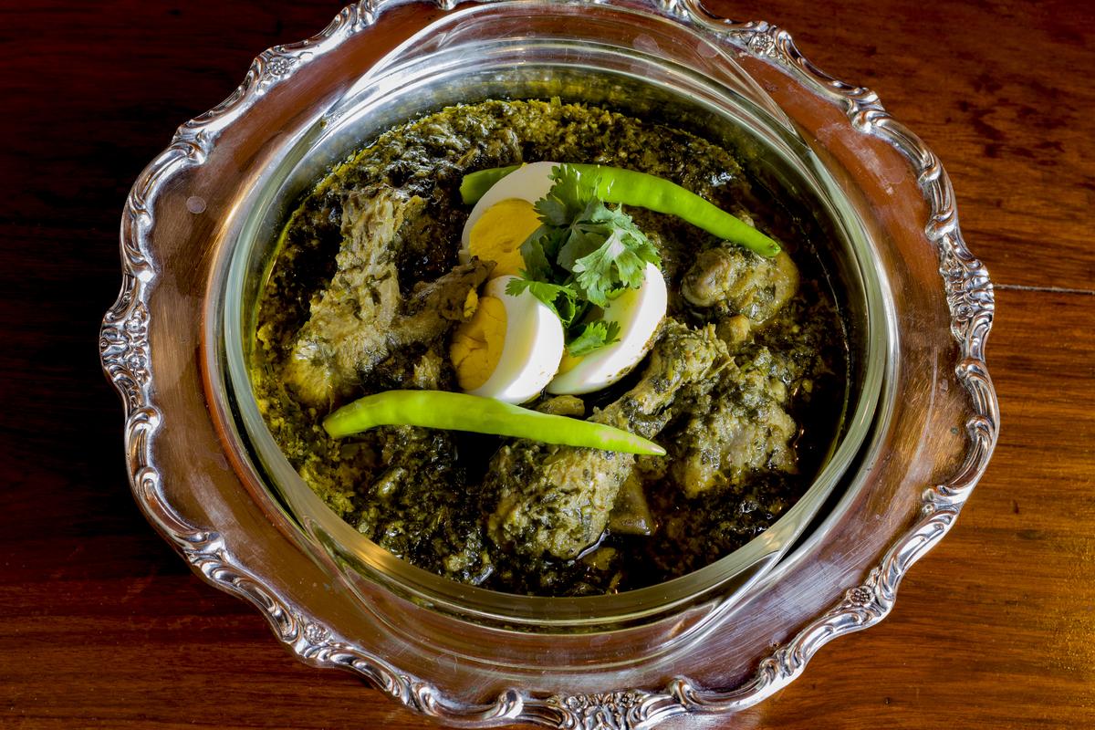 Green chicken rizala
