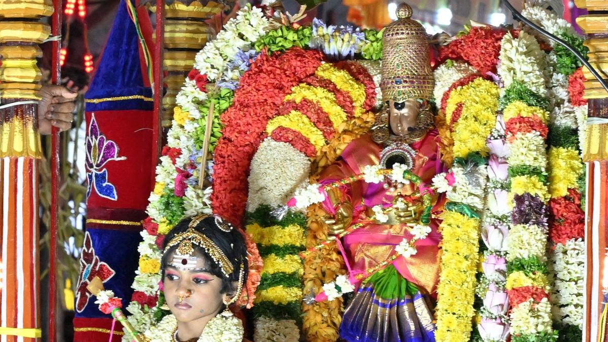 Digvijayam held at Meenakshi temple