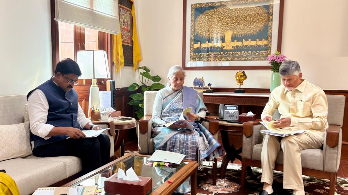 CM Chandrababu Naidu requests Nirmala Sitharaman for enhanced assistance under  Purvodaya, SASCI schemes