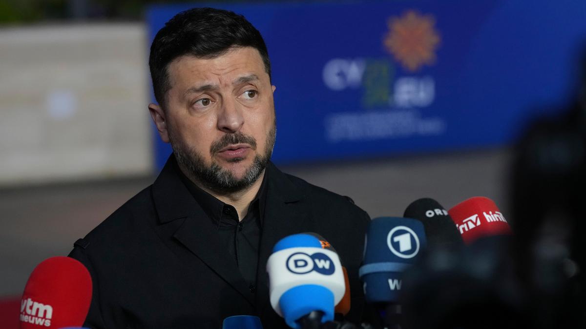 Zelenskyy says he’s seeking details of Putin’s May 9 ceasefire proposal