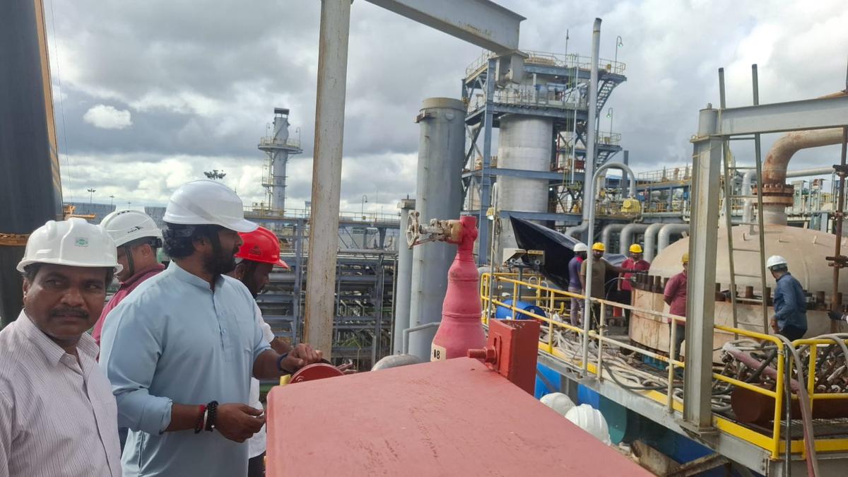 Ramagundam MLA raises alarm over pipeline defects in RFCL, demands probe