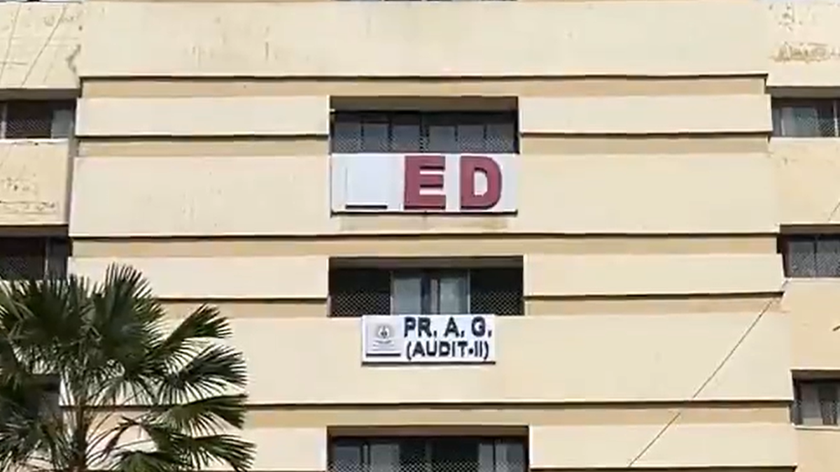 ED arrests Kolkata Police DC Shantanu Sinha Biswas in money laundering case
