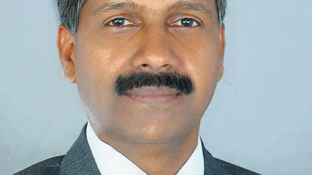 Pious Mathew appointed as CBI special public prosecutor in Walayar case 