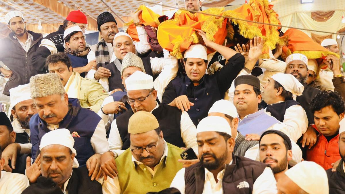 Pakistani pilgrims arrive in Ajmer to participate in Urs at dargah