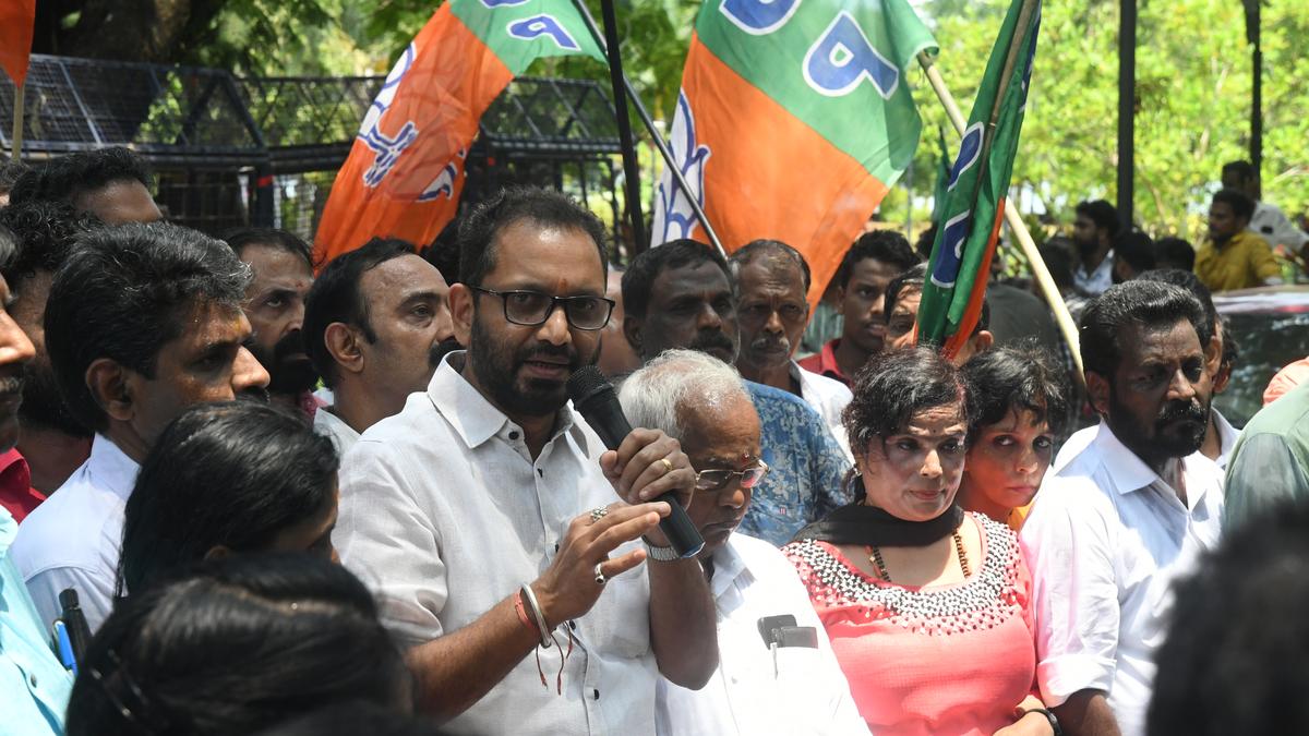 Surendran slams State government