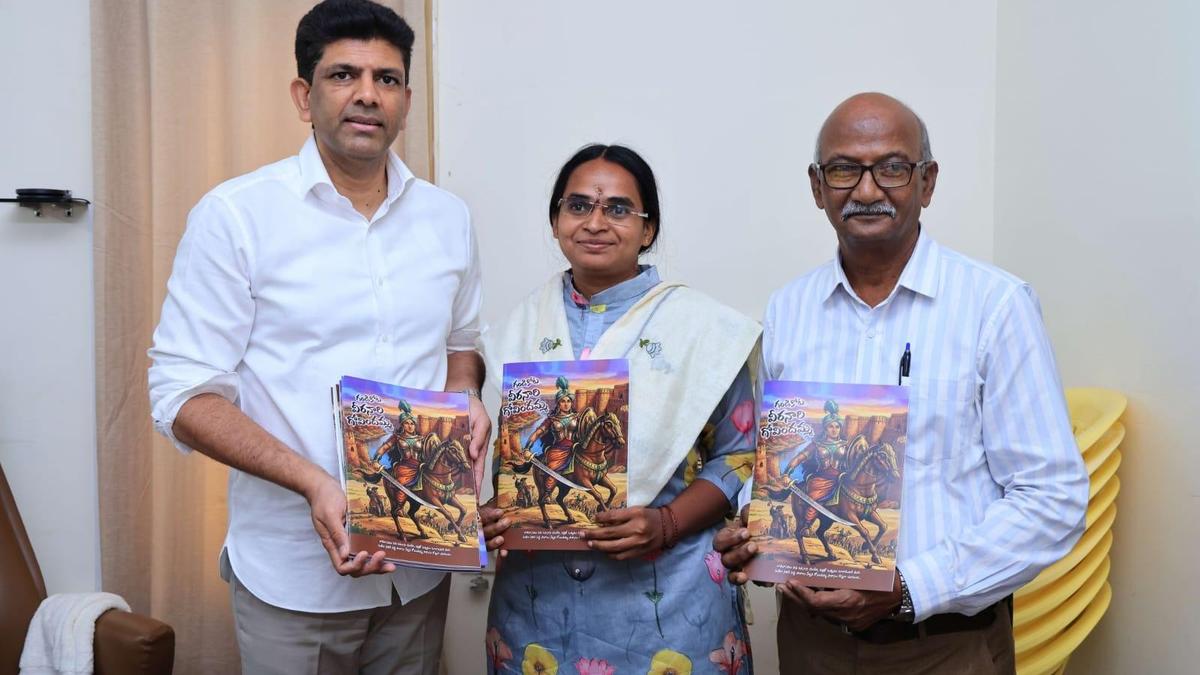 Book on Telugu woman warrior Govindamma released