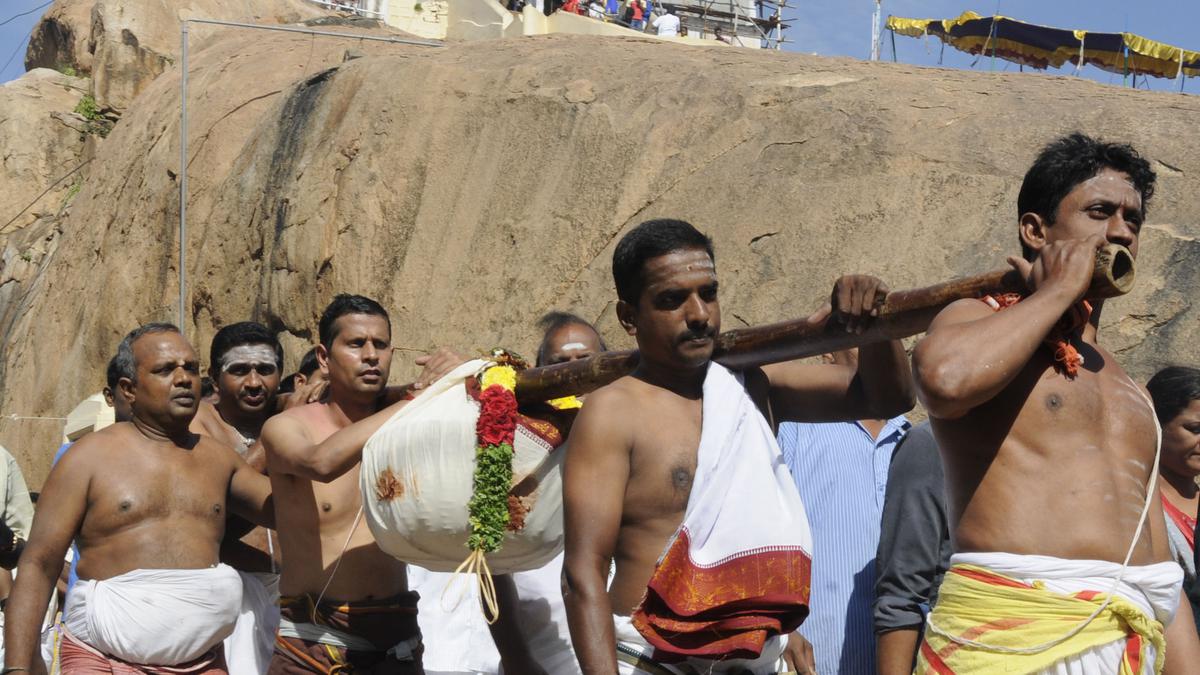 Making of the 150-kg ‘kozhukattai’ for Rock Fort Ganesha in Tiruchi