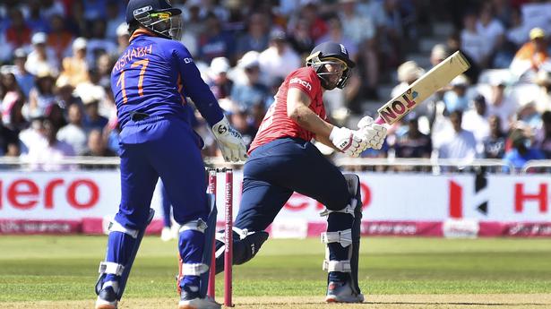 Eng vs Ind 3rd T20 | England post 215 for 7 against India