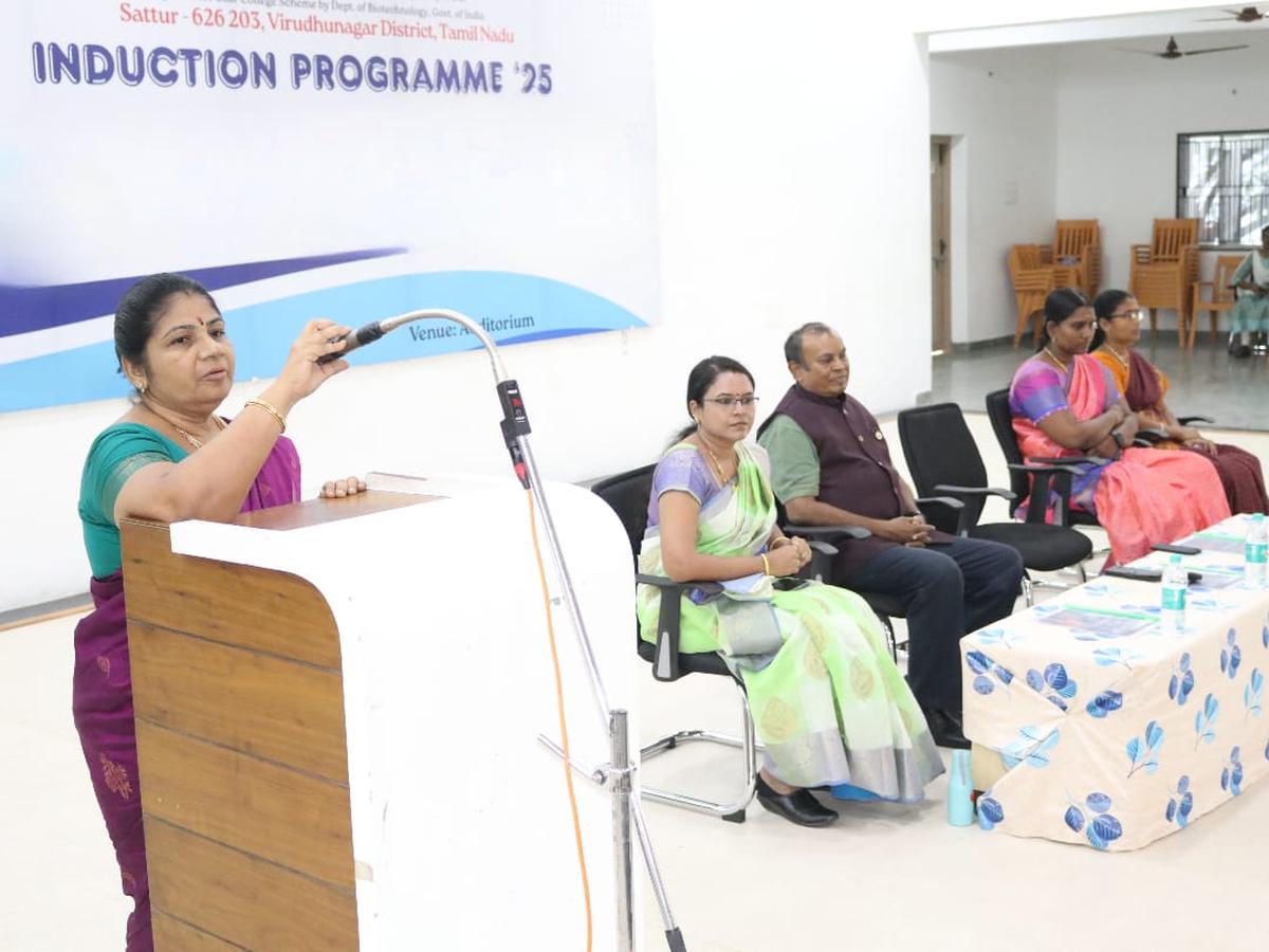 Sri S. Ramasamy Naidu Memorial College conducted a motivational programme.