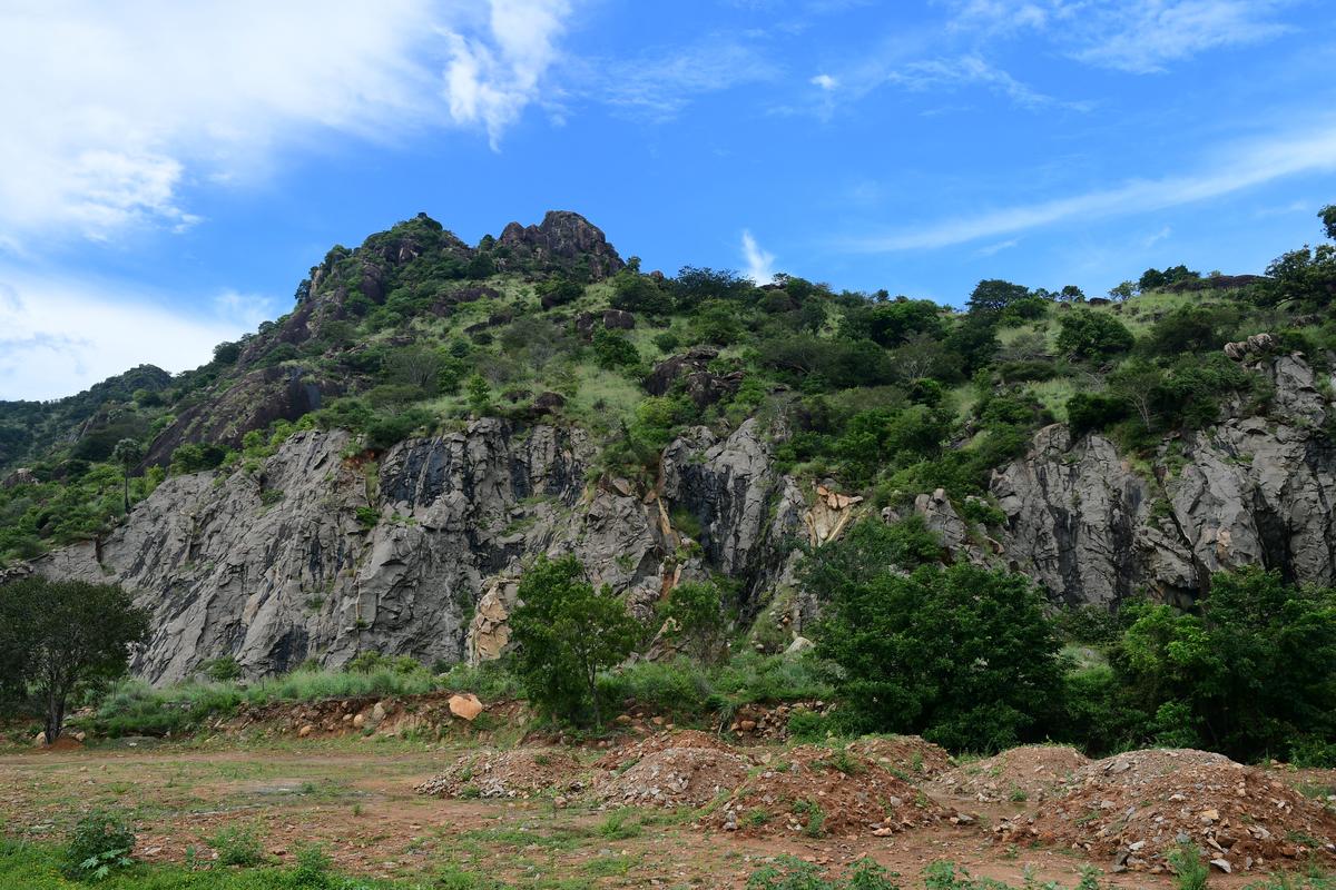 Attempt to carry on stone quarrying: Police seize detonators, gelatin sticks in Pudukottai