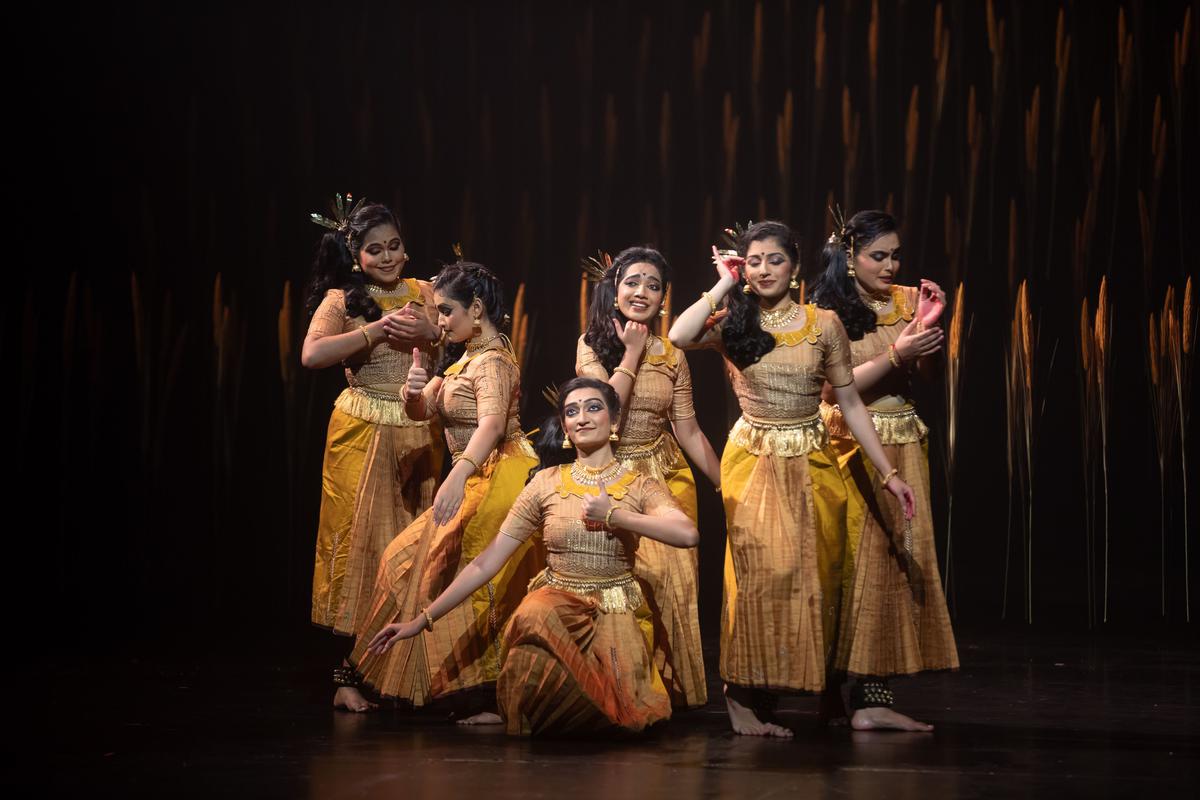 The work features dancers from Apsaras Arts sharing the stage with Balinese dancers from the GEOK ensemble and guest dancers from India