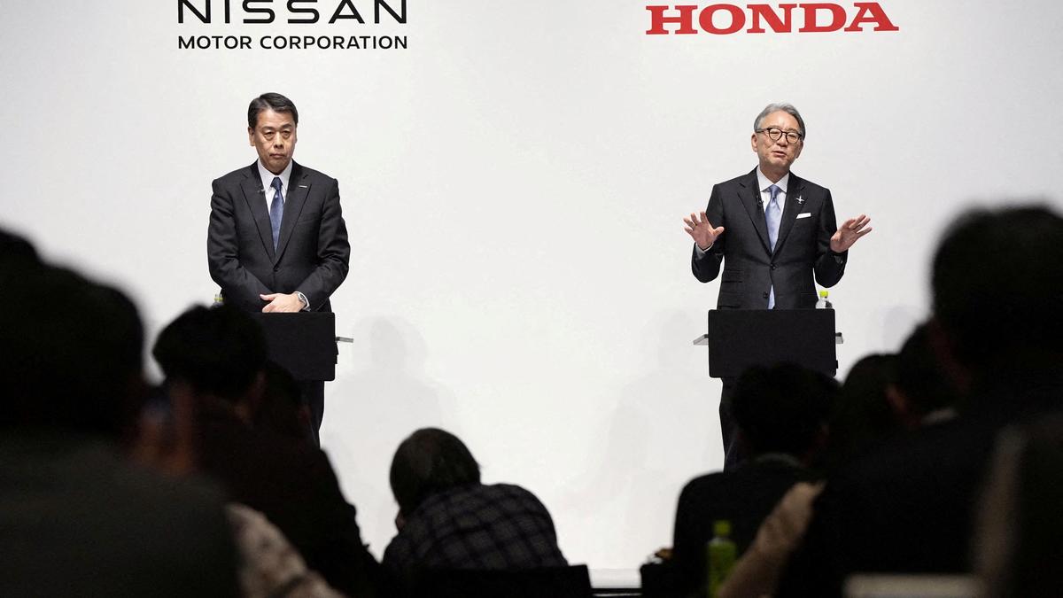 Japan's Honda and Nissan in preliminary merger talks: reports