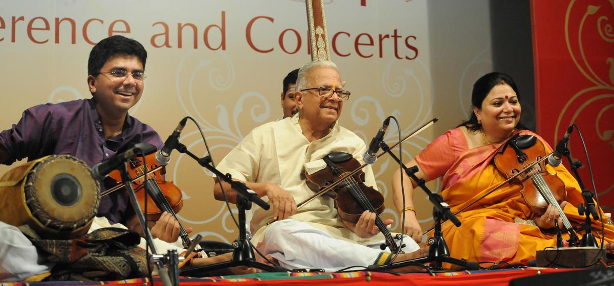 T.N. Krishnan, Viji Natarajan, Sriram Krishnan, during their concert at The Music Academy, Chennai on December 25, 2008. 