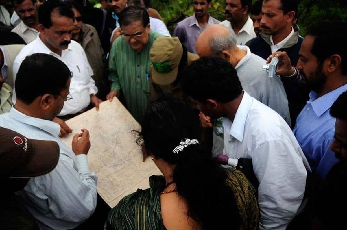 Madhav Gadgil's divisive legacy in Western Ghats: Respect from  conservationists, scepticism from local communities - The Hindu