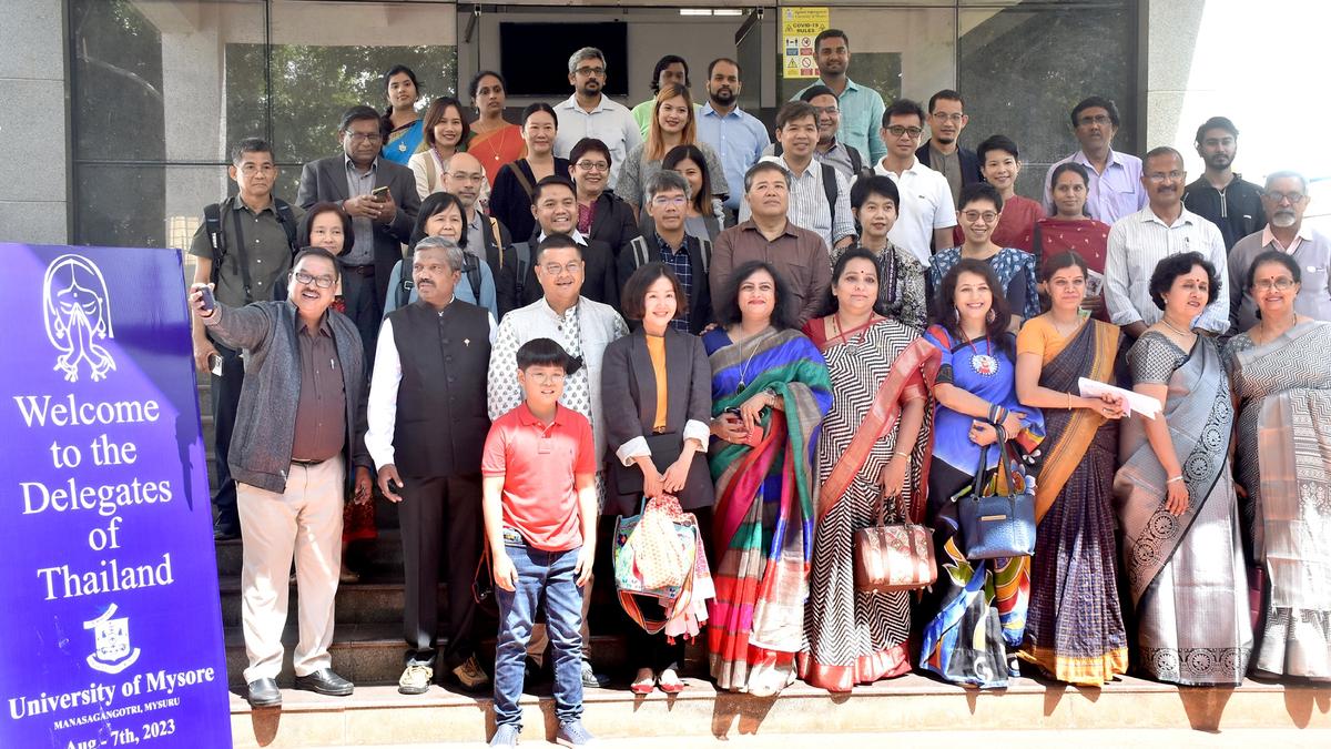 Indian and Thai scholars meet to support academic exchange programme in