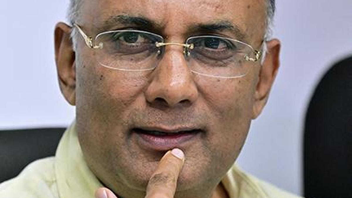 Karnataka launches adult vaccination drive at Sir C.V. Raman General Hospital