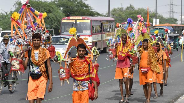 Devotees start pouring in Haridwar as Kanwar Yatra begins