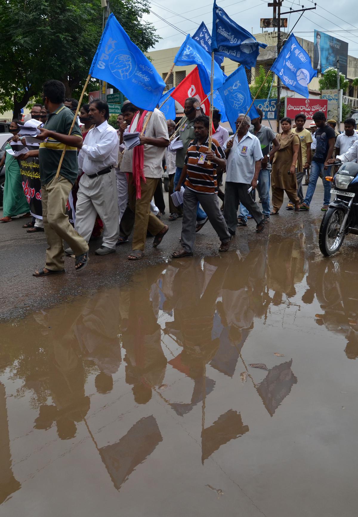 Members of Vijayawada Nagara Dalita, Girijana Ikya Sangala Vedika holding a rally to protest High Court verdict acquitting all the accused in the 1991 Tsunduru massacre, in July 2014. It set aside the judgment of a trial court in Guntur that awarded life imprisonment to 21 people and one year jail terms to 35 accused. 