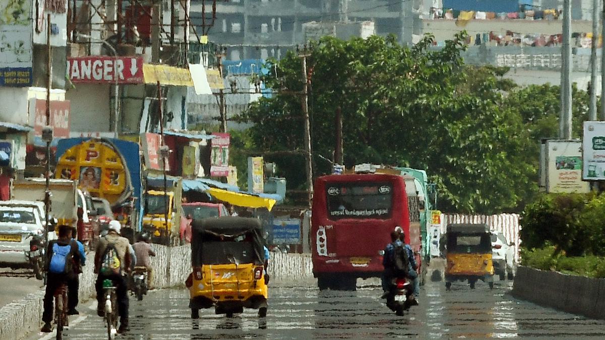 City experiences the hottest day of this summer with a temperature of 42.7 degrees Celsius