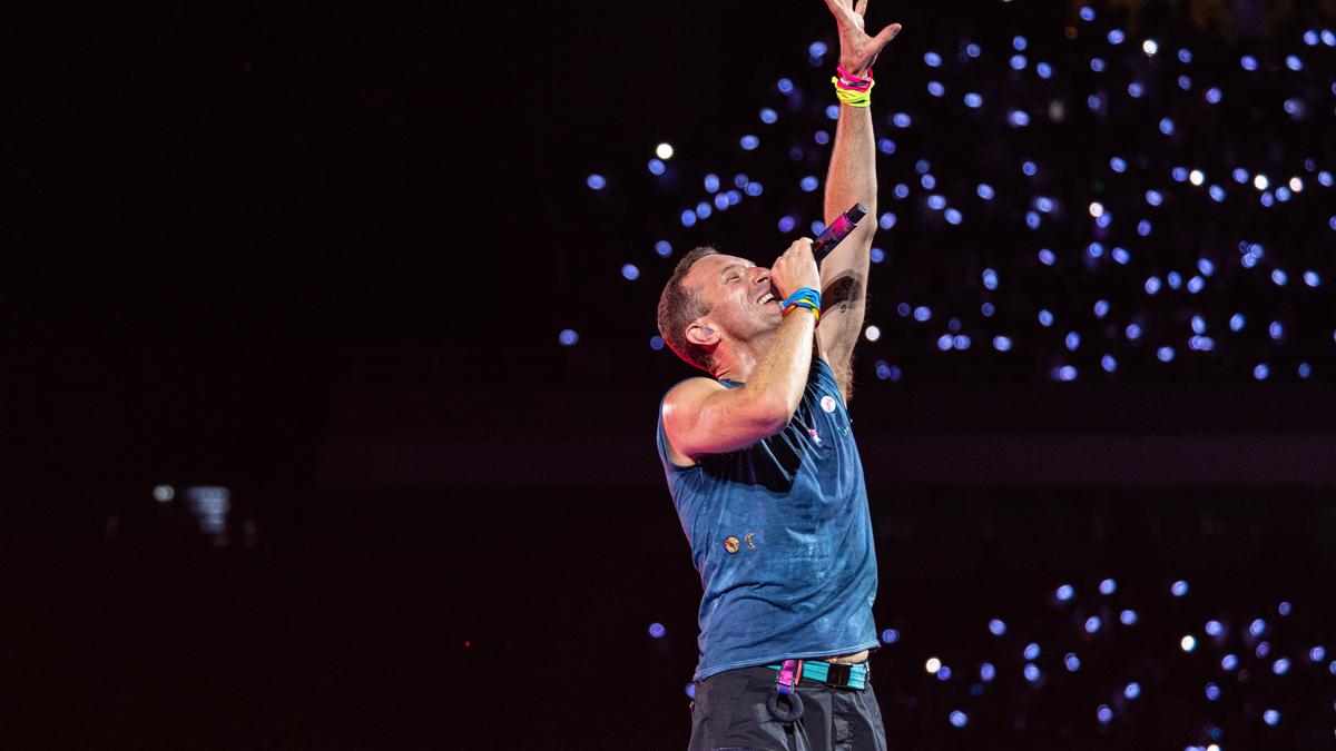 Coldplay in Mumbai: A concert hampered by chaotic management