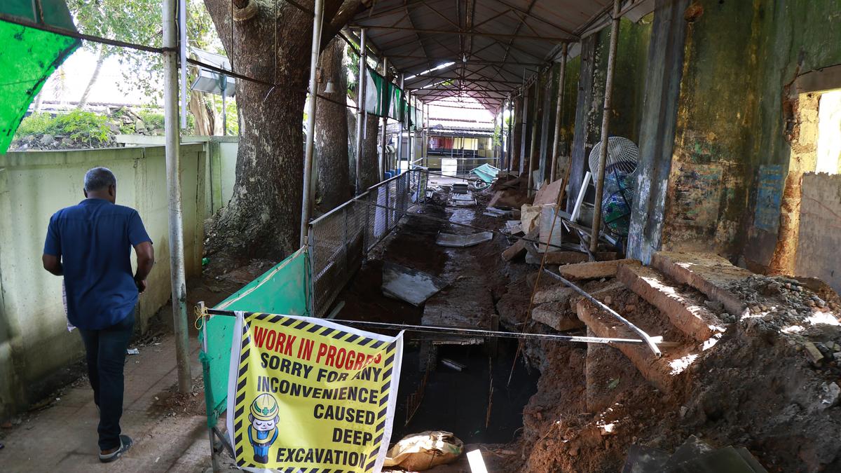 Delay in completing ferry, jetty works hits commuters in West Kochi