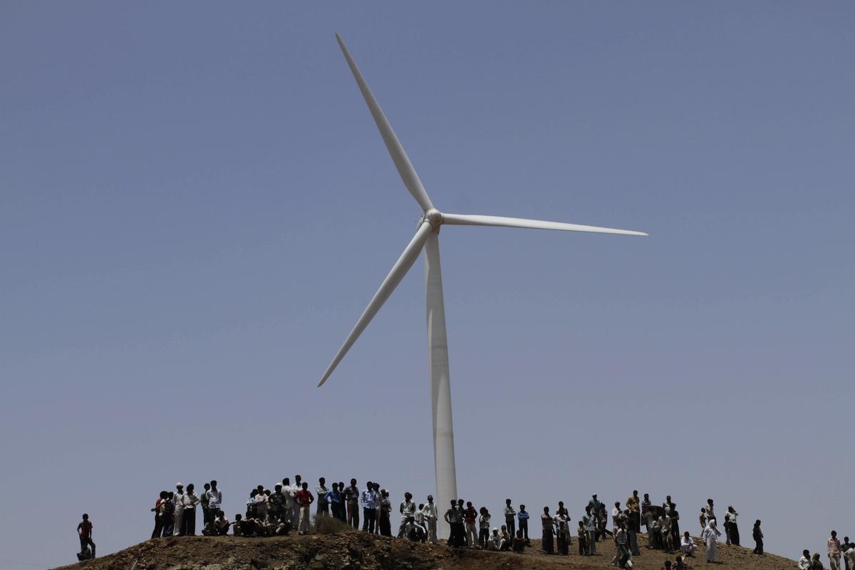 thehindu.com - Kunal Shankar - Suzlon to start three new AI-enabled smart blade factories