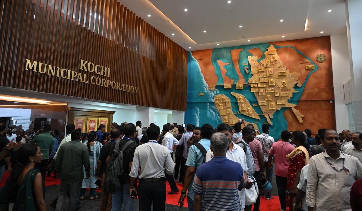People visiting the Kochi Corporation's new building at Marine Drive after its inauguration by Chief Minister Pinarayi Vijayan on Tuesday (October 21, 2025). 